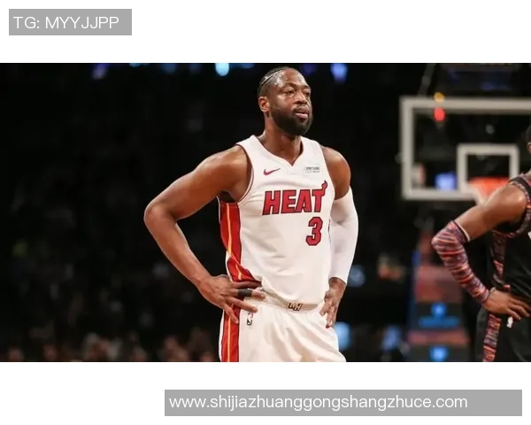 足球巨星肚腩大揭秘 从健身到饮食如何影响他们的体型变化